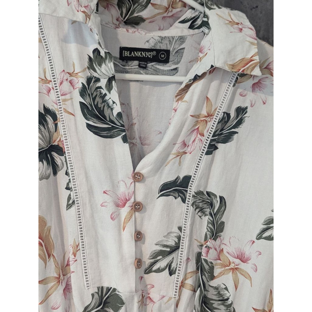 Women's size Medium Blank Nyc Floral romper White, Green & pink - Picture 5 of 9